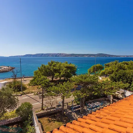 Apartamento Modernes Studio-apartment Nur 100 Meter Zum Mit Traumhaften Meerblick Novi Vinodolski