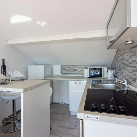 Modernes Studio-apartment Nur 100 Meter Zum Mit Traumhaften Meerblick Διαμέρισμα
