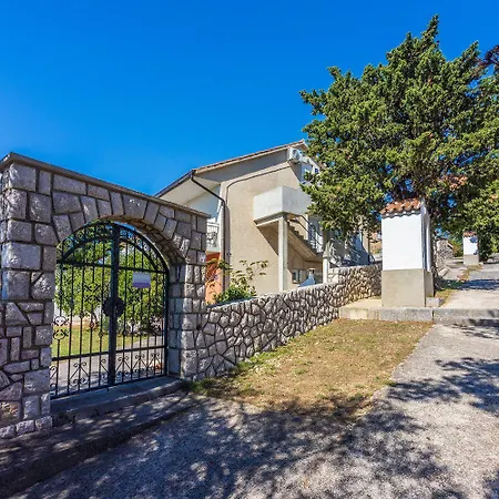 Modernes Studio-apartment Nur 100 Meter Zum Mit Traumhaften Meerblick *