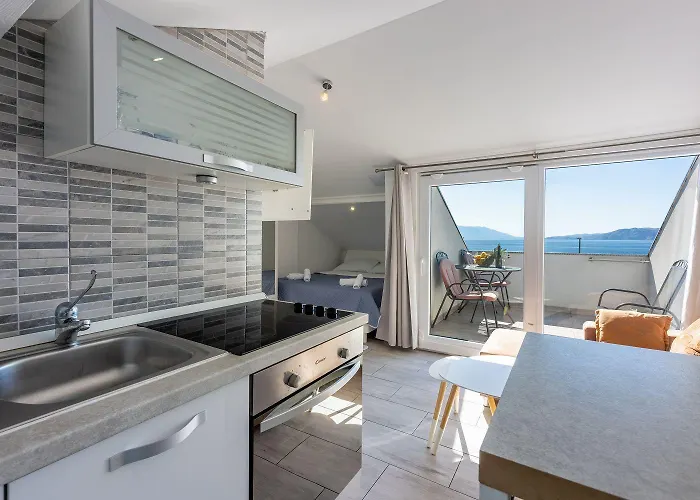 Apartamento Modernes Studio-apartment Nur 100 Meter Zum Mit Traumhaften Meerblick *