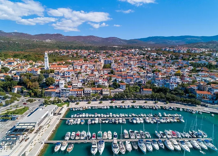 Apartamento Modernes Studio-apartment Nur 100 Meter Zum Mit Traumhaften Meerblick Novi Vinodolski