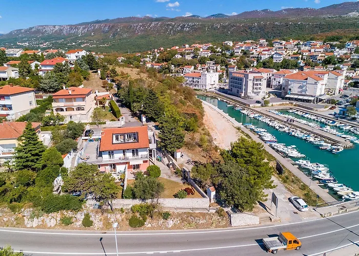 Apartman Modernes Studio-apartment Nur 100 Meter Zum Mit Traumhaften Meerblick *